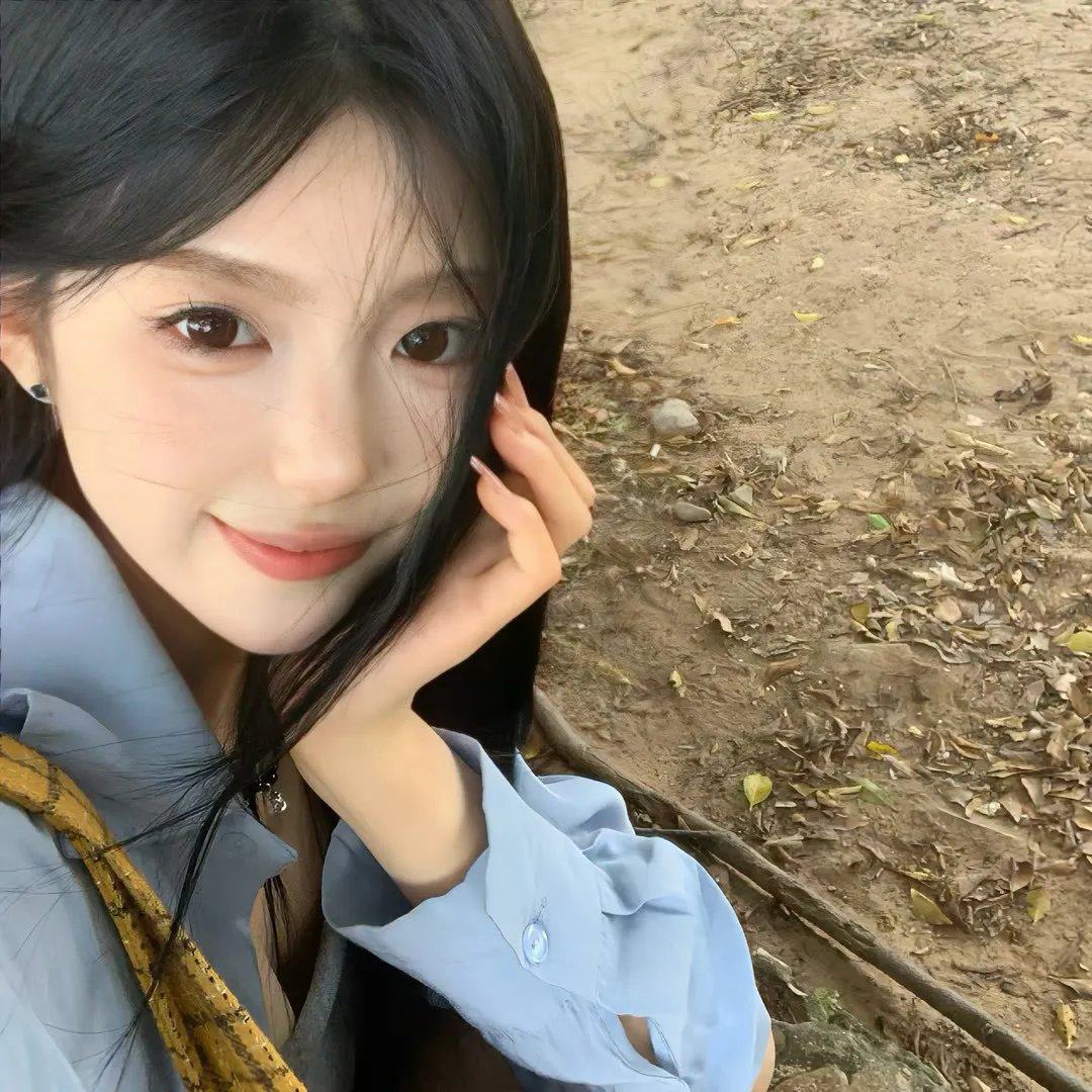 间谍嬉春